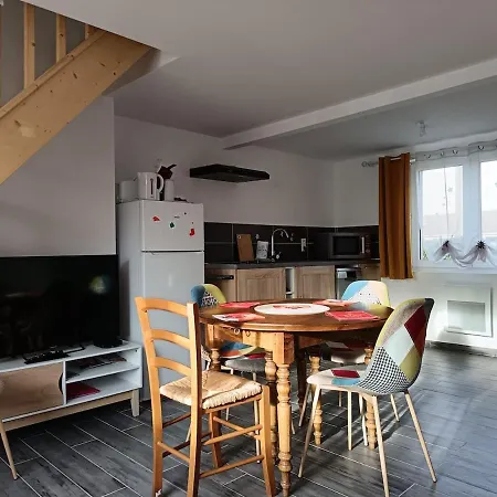 Feriehus Maison Le Platier D'oye Oye-Plage