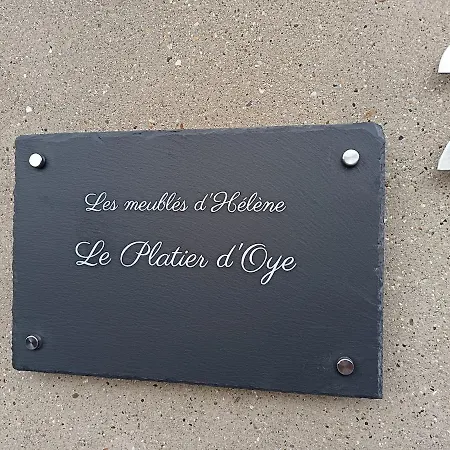 Maison Le Platier D'oye Feriehus *